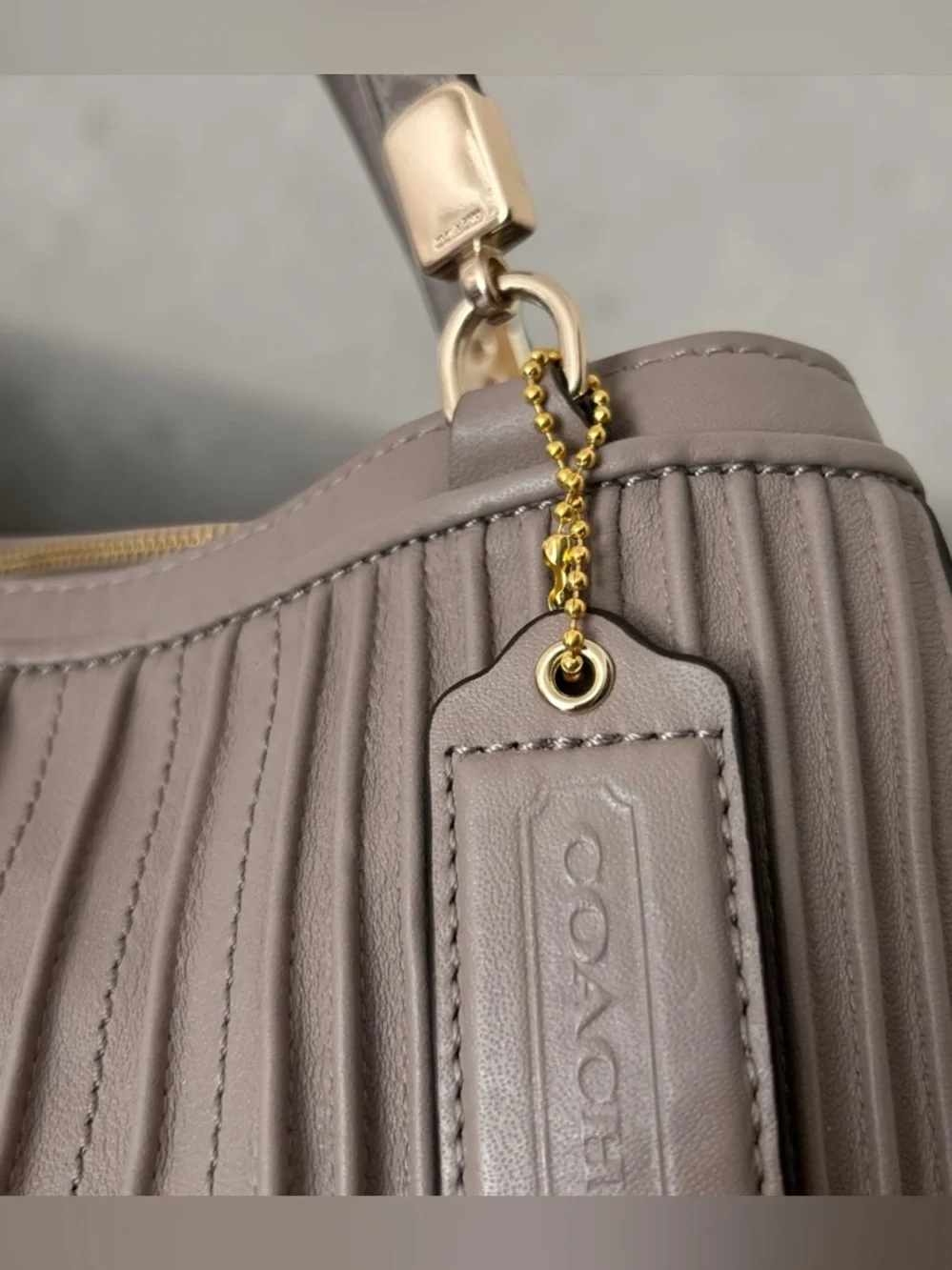 Coach Madison Cafe Carryall Shoulder Bag -Pintuck, Pleated Leather- Grey Birch - Picture 6 of 12